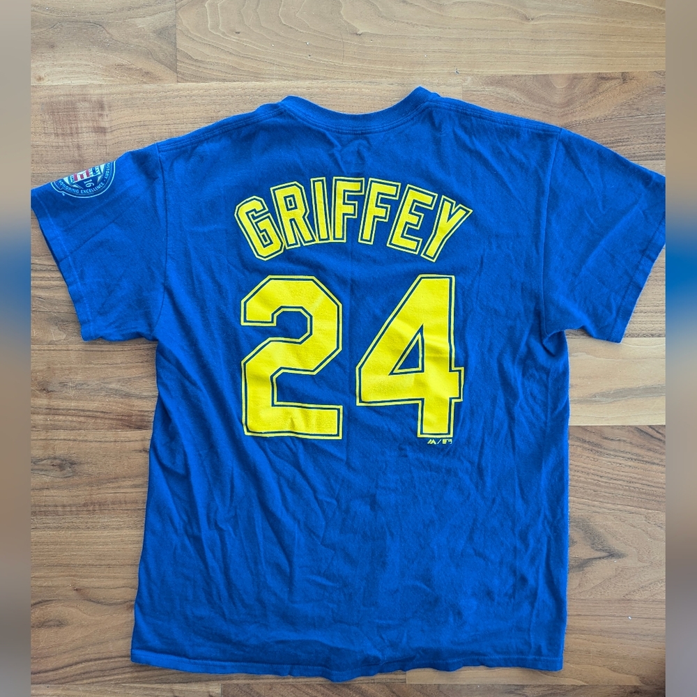 Seattle Mariners t-shirt women's size M